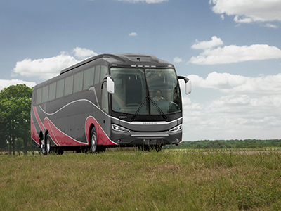 Versatilidad y eficiencia: Llega al mercado argentino el bus de 15 metros de Volvo